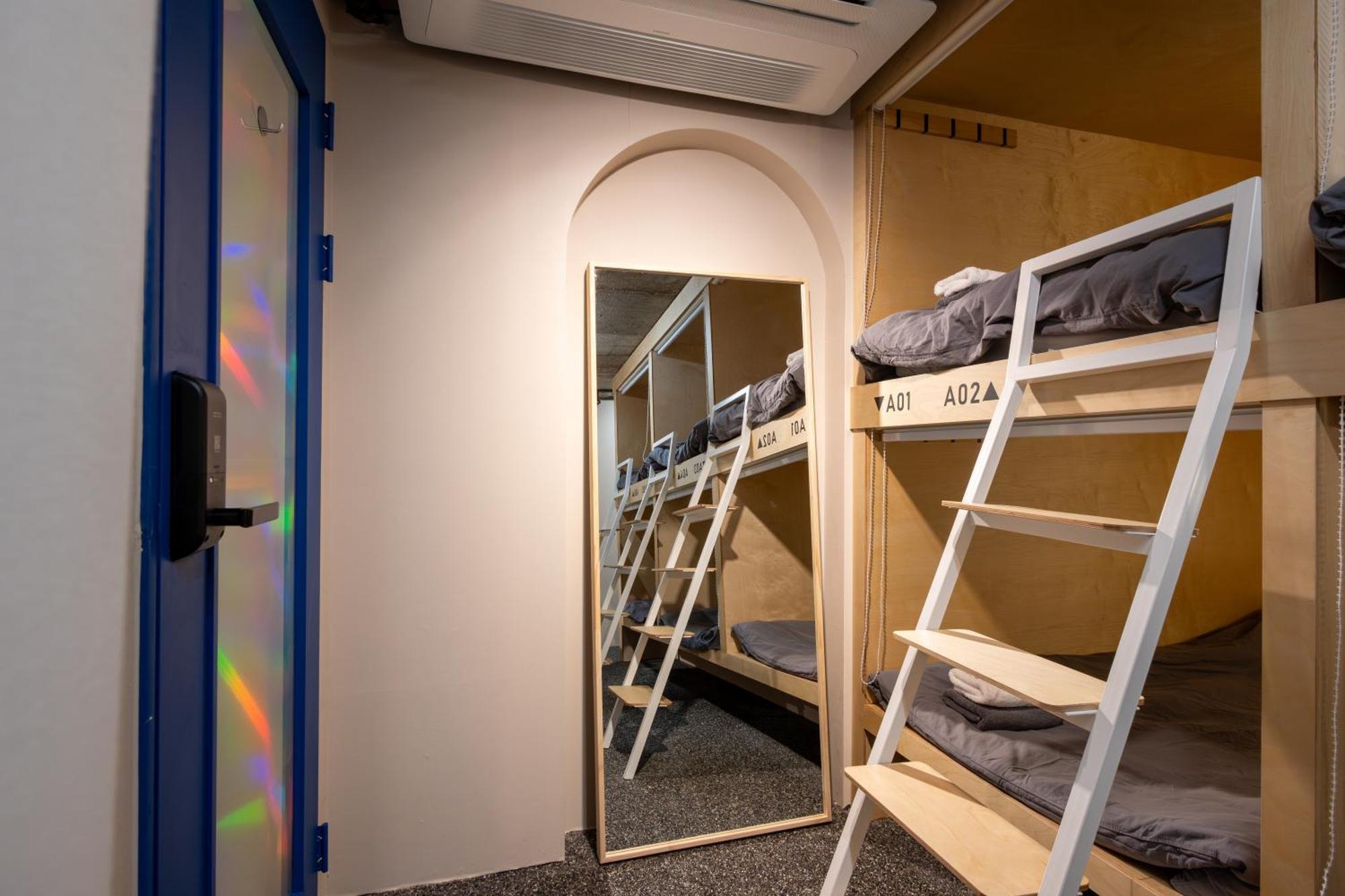 Hithere Guesthouse Seoul Exterior photo